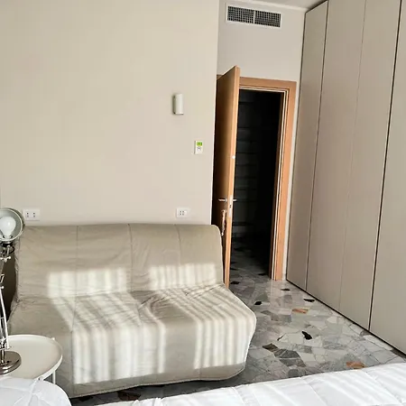 Casa Jean Centre 아파트 *